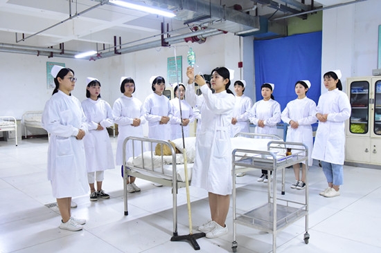 ʯ���f��ƽ�t�WԺ�o��3+3��