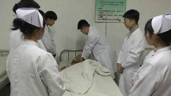 ʯ���f��ƽ�t�WԺ�R���t�W3+3��