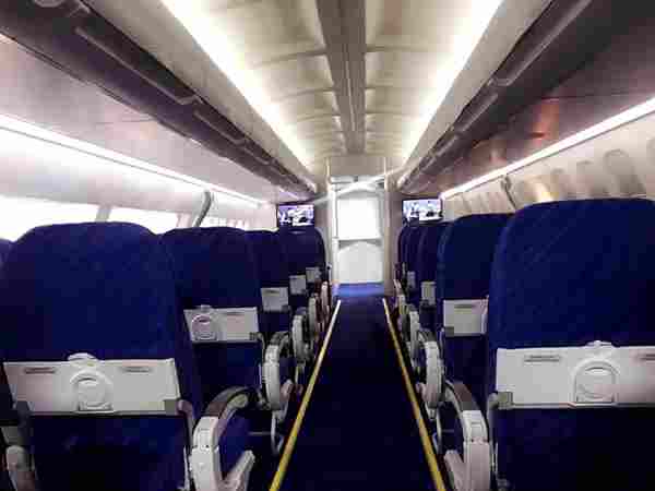 ʯ���f��Ӣ���ՌWУ���շ��Ռ��I